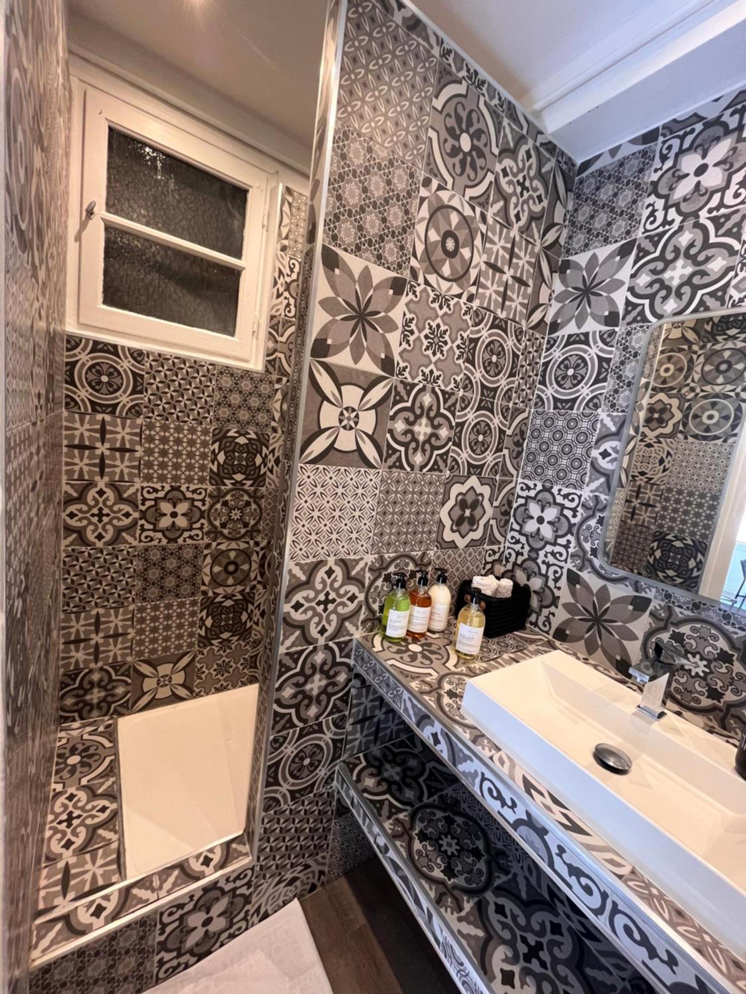 Appartement Cosy - Plein Centre Марсель Екстер'єр фото